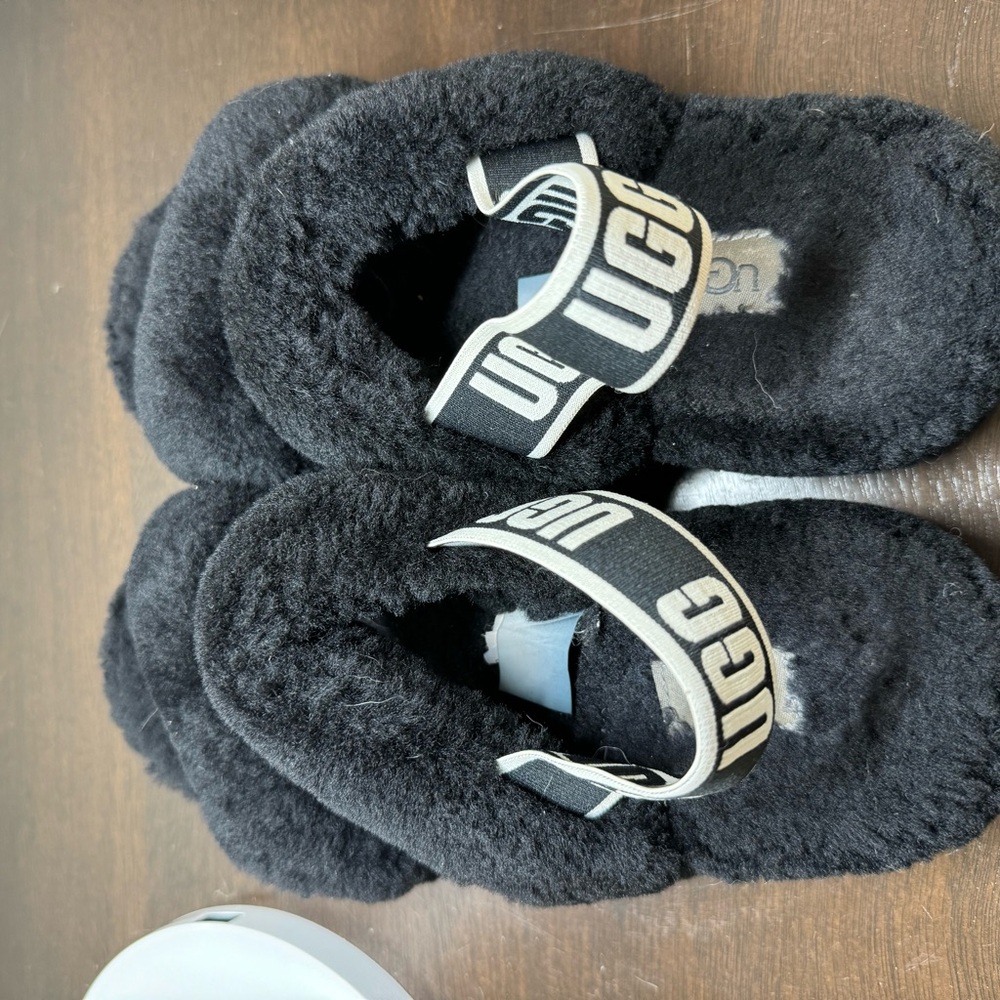 UGG Womens Black Fluff‎ Yeah Sandal Slipper Faux Fur Furry Slingback Size 8 - Picture 5 of 5